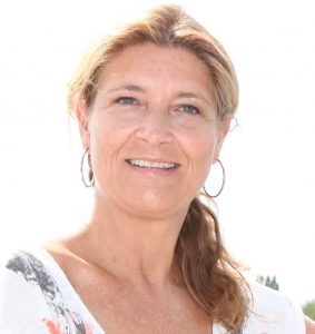 Karin Nieuwstraten